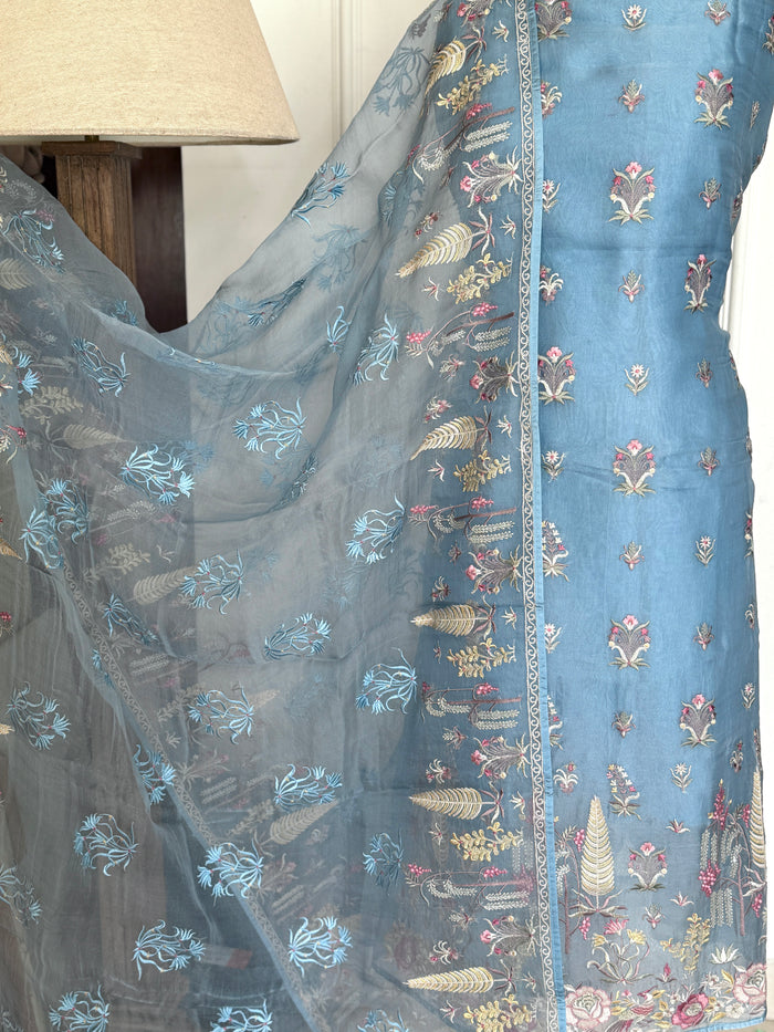 Blue Garden-3 Piece Suit Set