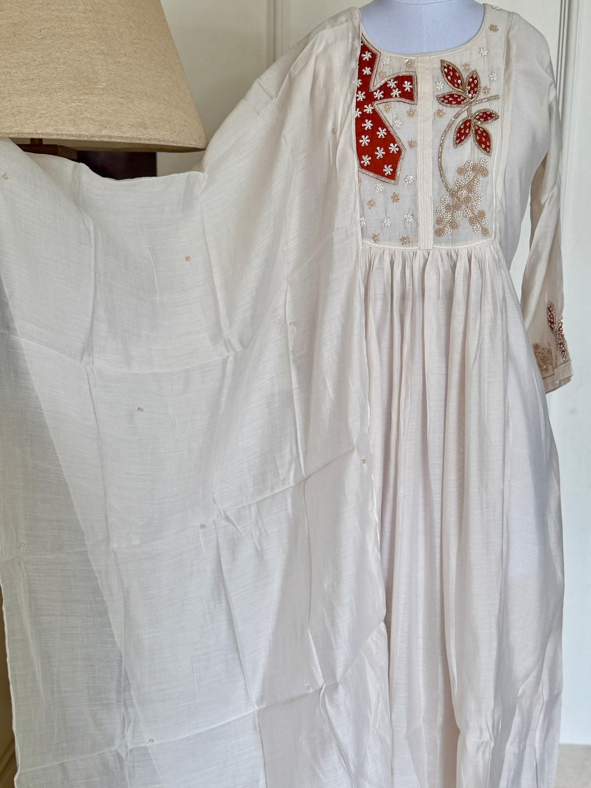 White willow-3 Piece Suit Set