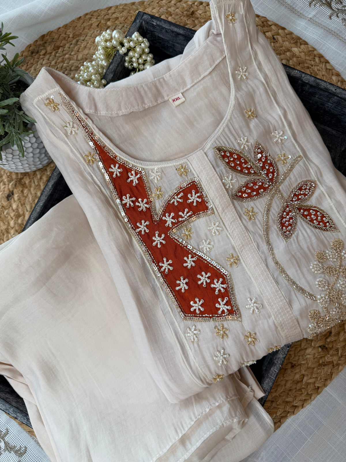 White willow-3 Piece Suit Set