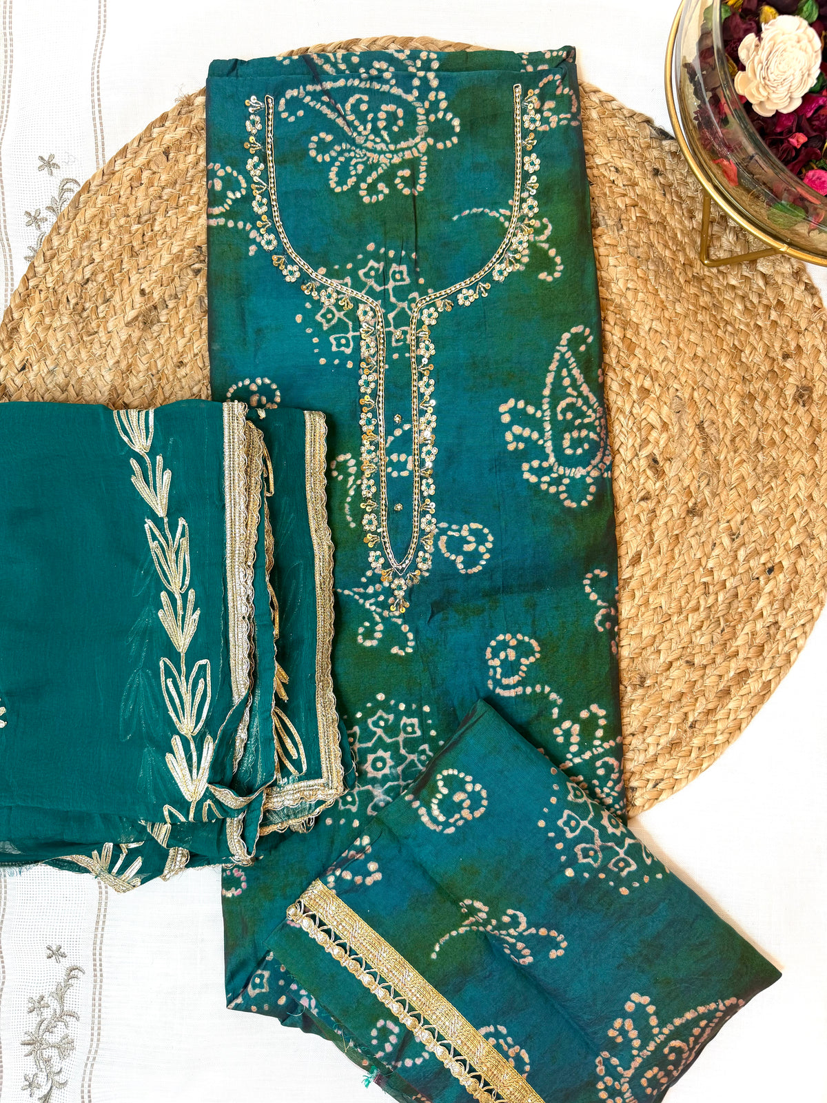 Gulzar Green-3 Piece Suit Set