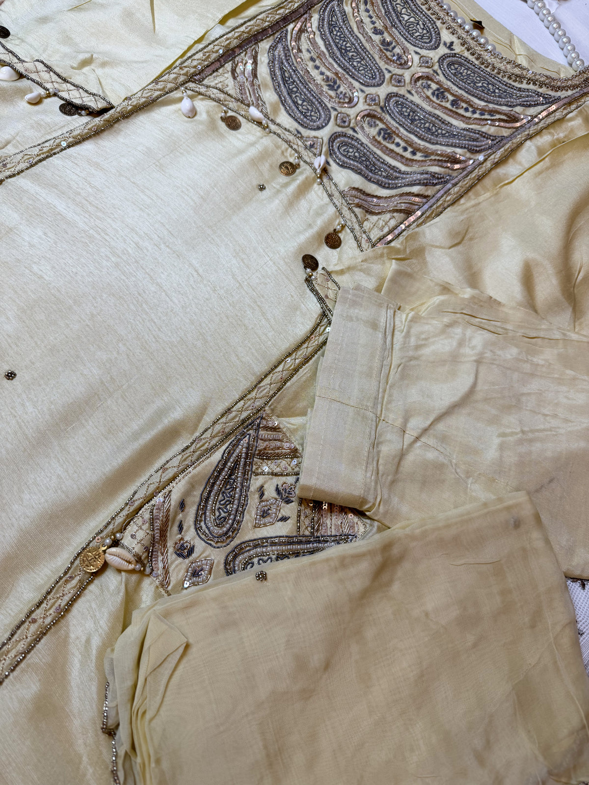 Cremish Gold-3 Piece Suit Set