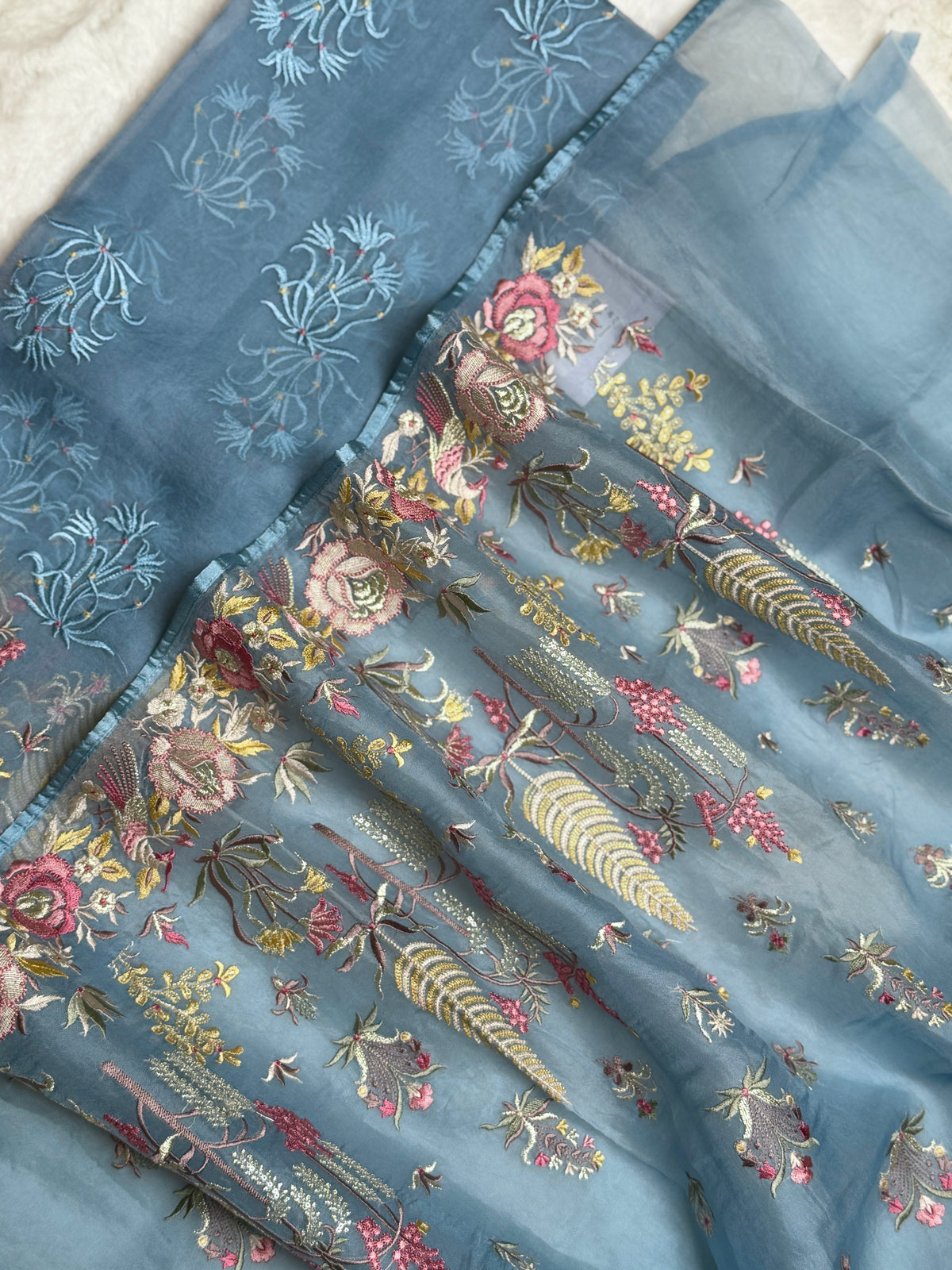 Blue Garden-3 Piece Suit Set